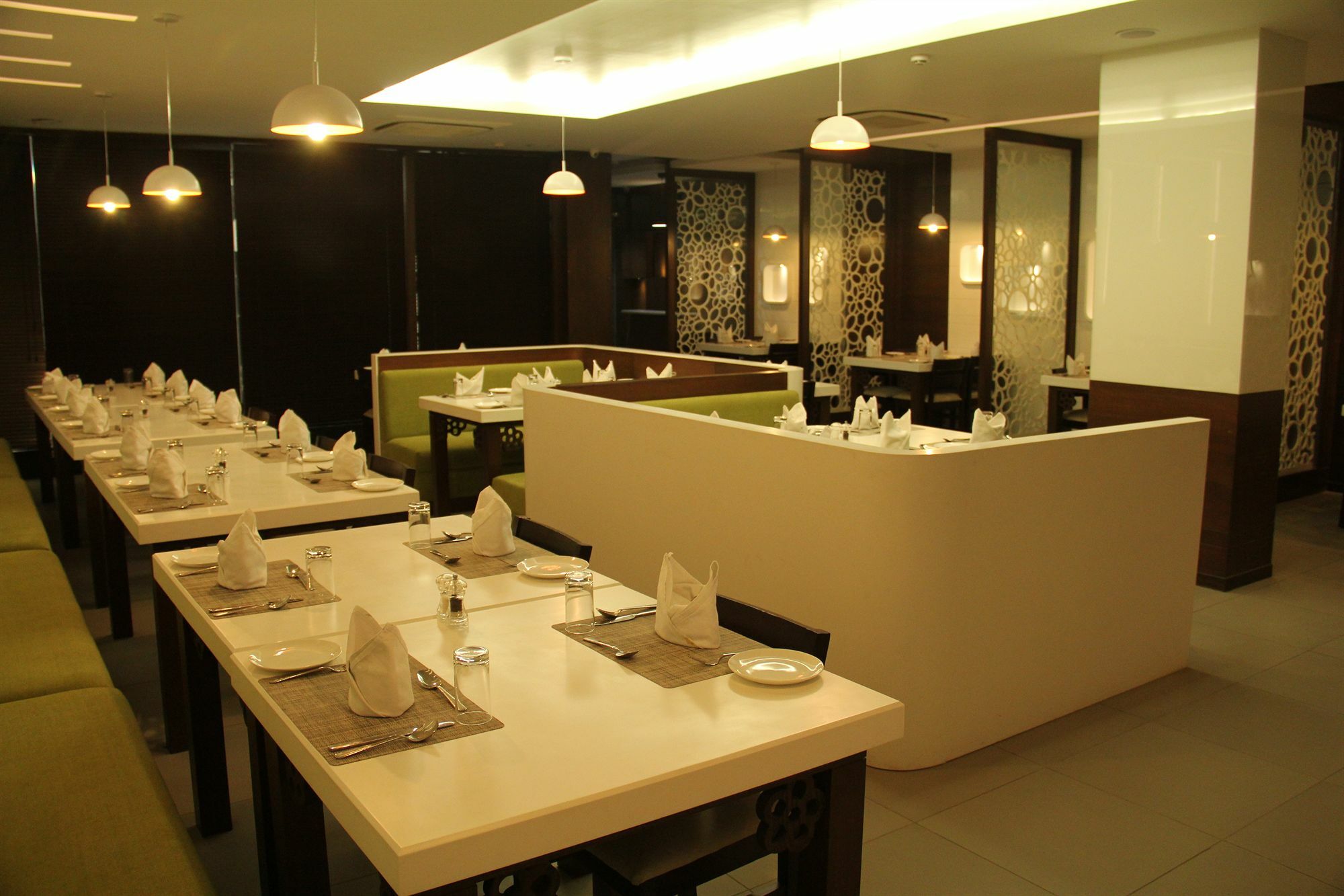 Bhawna Clarks Agra (Uttar Pradesh)